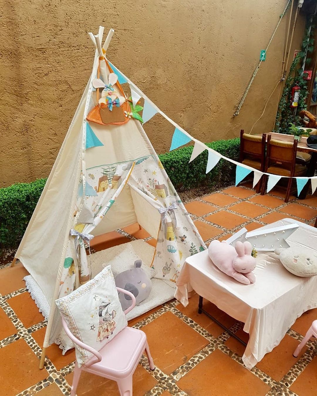 92662517_909796742816114_6092534488602826394_n